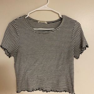 Cropped shirt